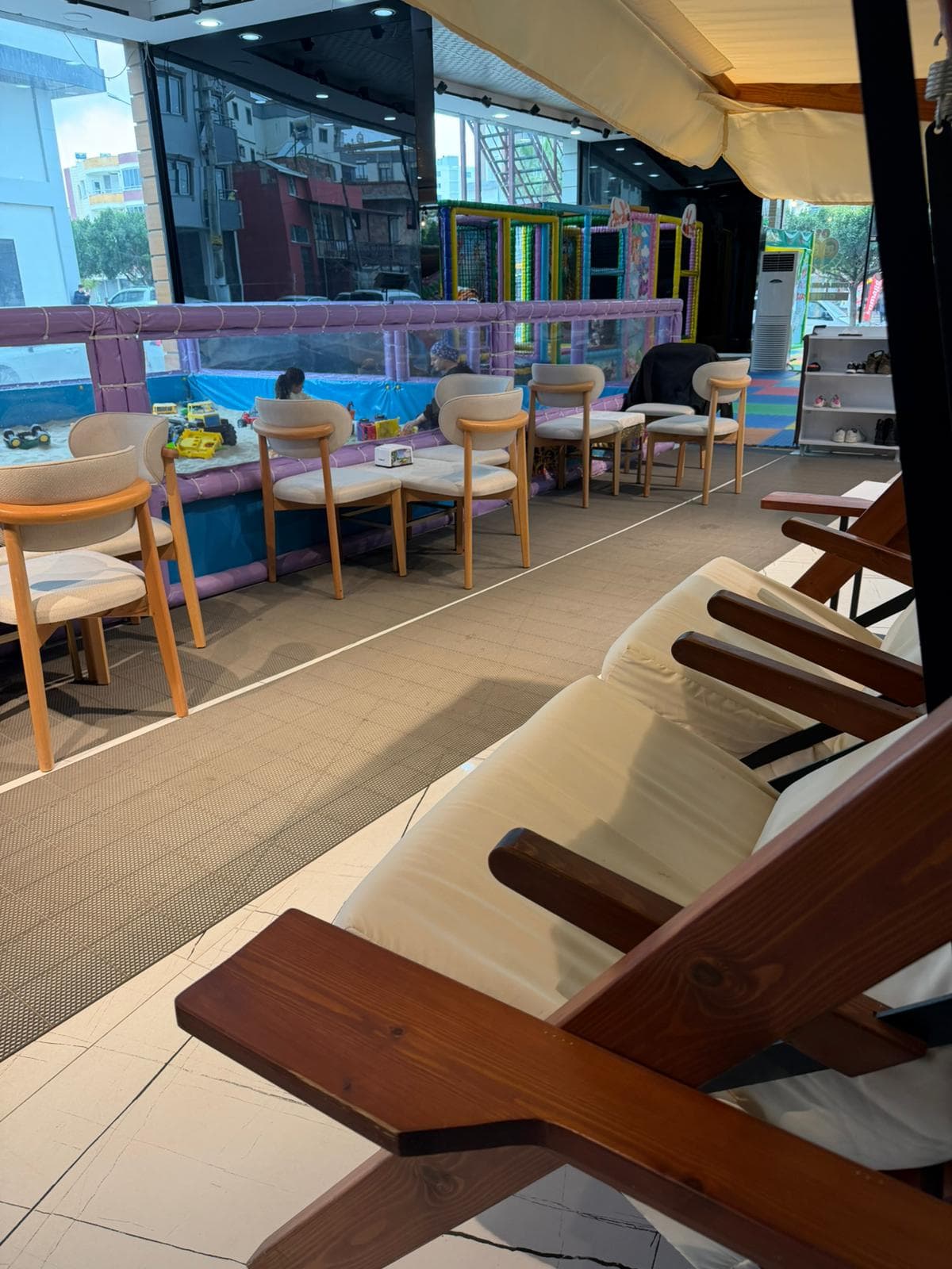 01Happykids Gallery Photo 2